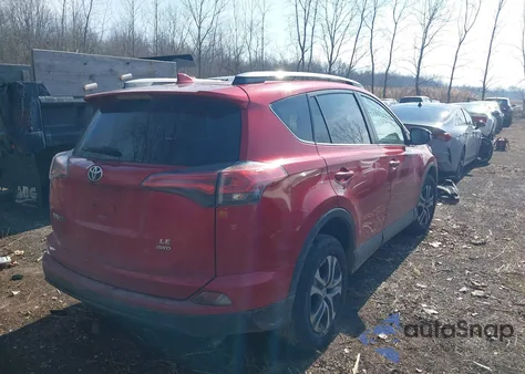 2017 Toyota Rav4 Le z USA, uszkodzony, nr VIN 2T3BFREV7HW614339